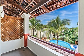 Coco Sunset Hills 20