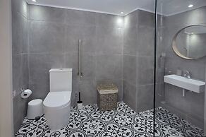 Pentasino Heritage Suites