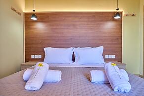 Christine's Seaview by Corfuescapes