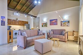 Christine's Seaview by Corfuescapes