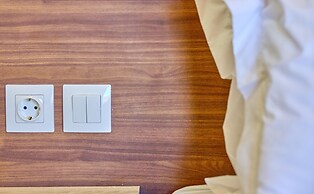 Christine's Seaview by Corfuescapes