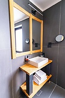 HOW Boutique and Hotel