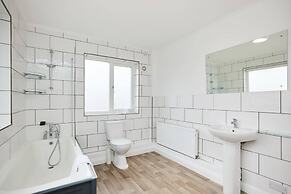 The Oxford Garden House - Spacious 5-bed Oxford Home With Garden & Bal