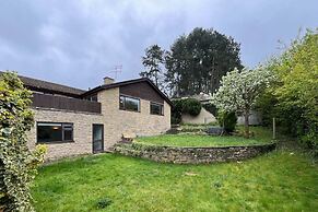 The Oxford Garden House - Spacious 5-bed Oxford Home With Garden & Bal