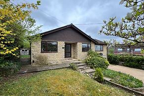 The Oxford Garden House - Spacious 5-bed Oxford Home With Garden & Bal