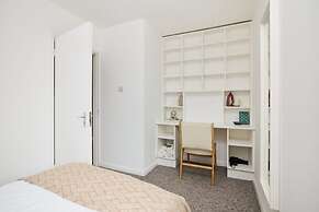 The Oxford Garden House - Spacious 5-bed Oxford Home With Garden Balco