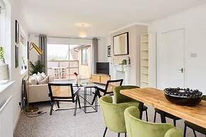 The Oxford Garden House - Spacious 5-bed Oxford Home With Garden Balco