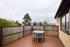 The Oxford Garden House - Spacious 5-bed Oxford Home With Garden Balco