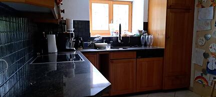 Alpine Chalet With Mountain Views & Tranquillity