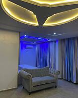 Villa Maxili Hotel and Apartment