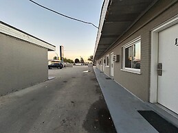 Rainbow Motel