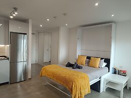 E1 Spacious Studios, Sea and Beach Views, High Floor