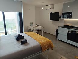 E1 Spacious Studios, Sea and Beach Views, High Floor