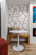 Old City 2 BR  Near Historic Sites