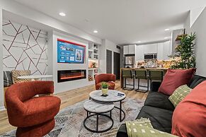 Old City 2 BR  Near Historic Sites