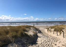 Apartment in Petten Near the Beach