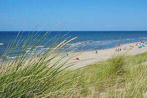 Apartment in Petten Near the Beach