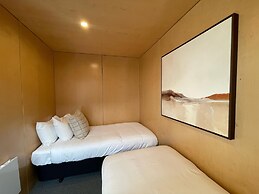 The Huts at Lakes Edge