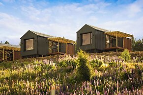 The Huts at Lakes Edge