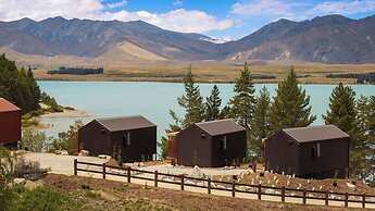 The Huts at Lakes Edge