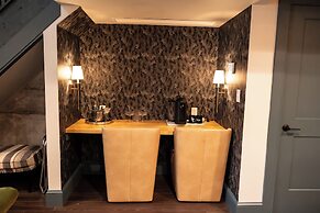 The Gas Lamp Hotel - 3BR Suite -Edison