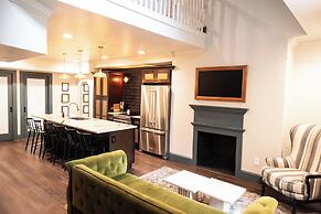 The Gas Lamp Hotel - 3BR Suite -Edison