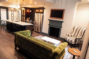 The Gas Lamp Hotel - 3BR Suite -Edison