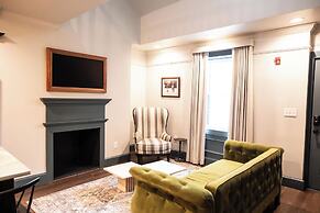 The Gas Lamp Hotel - 3BR Suite -Edison