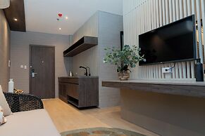 Adelina Hotel and Suites