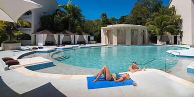 Presidential Suites by Lifestyles