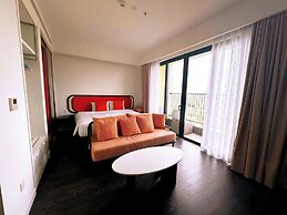 Hillside Apartment In Sunset Town