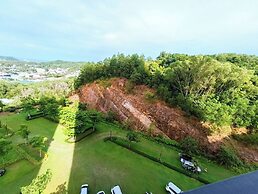Hillside Apartment In Sunset Town