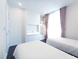2 Bedrooms Apartment In Sunset Town