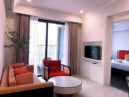 2 Bedrooms Apartment In Sunset Town
