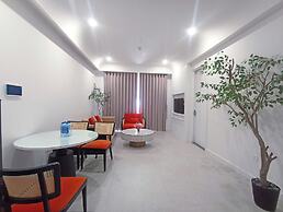 2 Bedrooms Apartment In Sunset Town