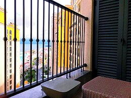 2 Bedrooms Apartment In Sunset Town