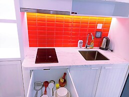 2 Bedrooms Apartment In Sunset Town