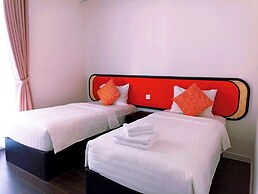 2 Bedrooms Apartment In Sunset Town