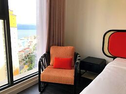 2 Bedrooms Apartment In Sunset Town