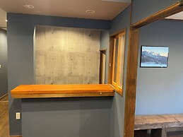 Ember Lodge