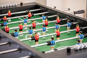 38Pax Flame of the Forest Retreat Villa KL by Verano