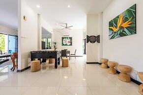 38Pax Flame of the Forest Retreat Villa KL by Verano