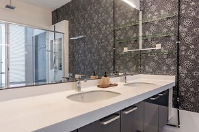 38Pax Flame of the Forest Retreat Villa KL by Verano