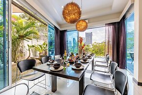 38Pax Flame of the Forest Retreat Villa KL by Verano