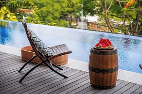 38Pax Flame of the Forest Retreat Villa KL by Verano