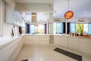 38Pax Flame of the Forest Retreat Villa KL by Verano