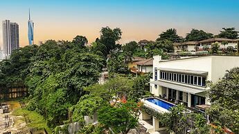 38Pax Flame of the Forest Retreat Villa KL by Verano