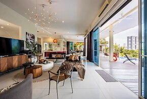 38Pax Flame of the Forest Retreat Villa KL by Verano