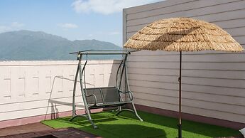 Namhae Elsia Pet Pool Villa Pension