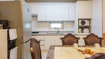 Namhae Elsia Pet Pool Villa Pension